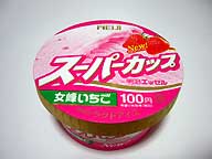 明治乳業 スーパーカップ 女峰いちご